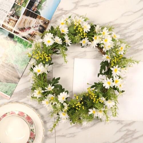 Daisy Wreath Artificial Flower with Leaves Welcome Front Door Hanging Decoration