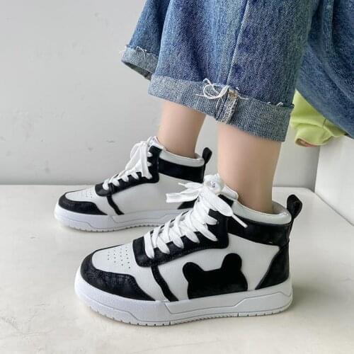 2021 Fashion Spring New Designer Hot Sale White Shoes Female Platform Sneakers Casual Female Shoes Women Tenis