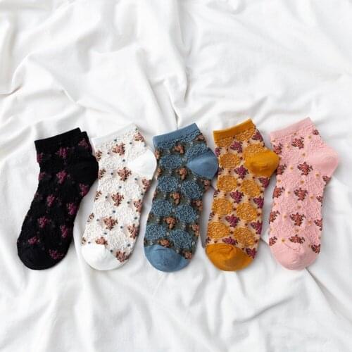 Spring And Summer Womens Socks Floral Retro Summer Jacquard Shallow Mouth Socks Ladies Cotton Socks Japanese Korean Boat Socks