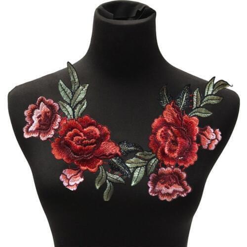 2Pcs/lot DIY Clothes Bust Dress Patches Rose Flower Floral Collar Sew on Patch Cute Applique Badge Embroidered Fabric Sticker