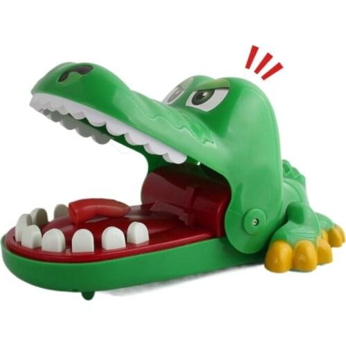 Creative Practical Jokes Mouth Tooth Alligator Hand Childrens Toys Family Games Classic Biting Hand Crocodile Game