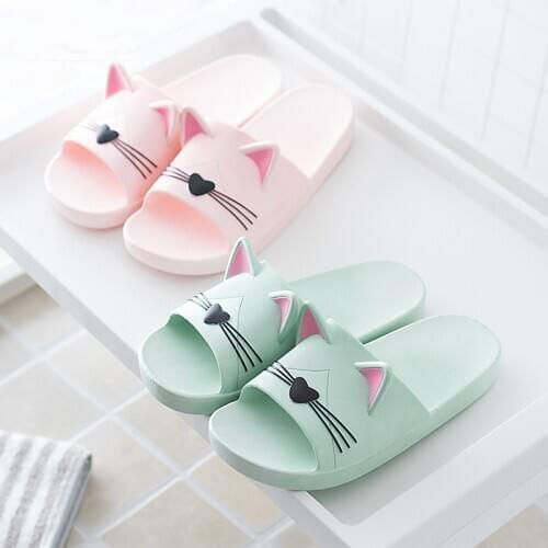2020 Summer Women Slippers Cute Cartoon Cat Ladies Indoor Bathroom Animal Slipper Couples Slides Designer Flip Flops Soft Shoes