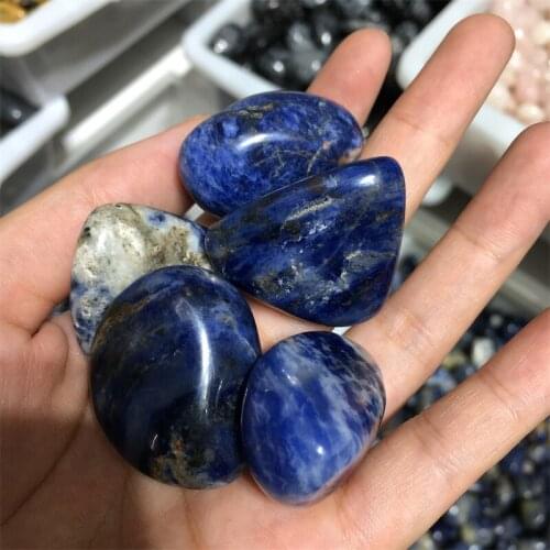Best quality sodalite tumble stone wholesale Reiki healing tumbled stone for home decoration