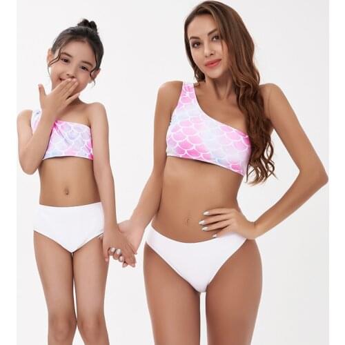 Two Pieces Family Match Swimwear Mother and Daughter Mum and Kid Bikini Bathing Swimsuit Beachwear Mom and Girls Swim Clothes