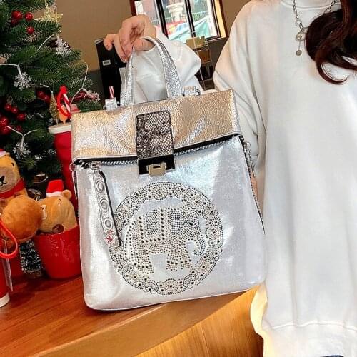Hot Women Backpack Designer Fashion Diamond Backpack Teenage Girl School Bag Female Large Capacity Eegant Travel Bagpack Mochila
