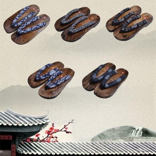 Unisex Wooden Japanese Traditional Flat Bottom Geta Paulownia Naruto Ninja Cosplay Clog Man Woman Shoes Flip Flop Summer Sandals