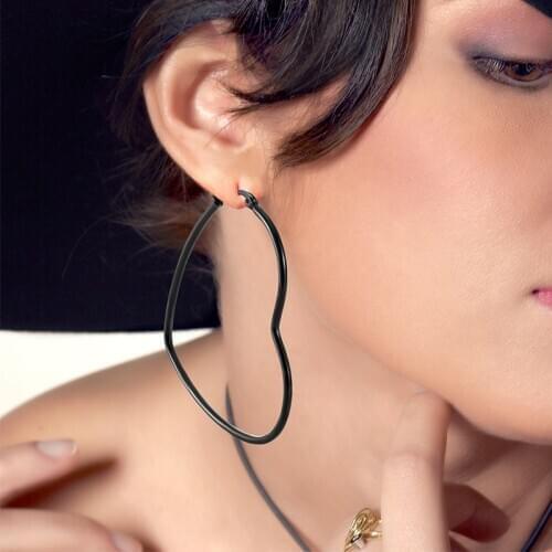 New Europe and America spring and summer hoop Ear rings personality temperament heart-shaped pop earrings For woman girl gift