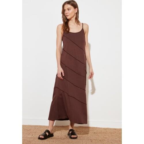 Trendyol Stitch Detail Maxi Knitted Dress TWOSS21EL3384