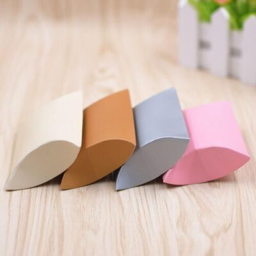 Fashion 100pcs Colorful Kraft Paper Present Birthday Supply Chic Candy Box Gift Pillow Shaped Home Party Wedding Favors