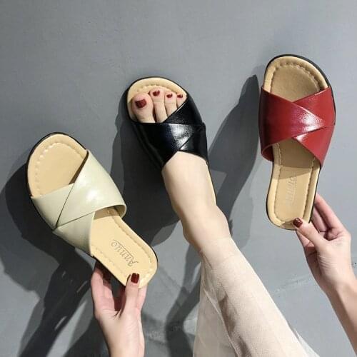 Women New Summer Wedges Sandals Slippers Height Increasing Platform Slipper Female Casual Outdoor Cross Weave Slides