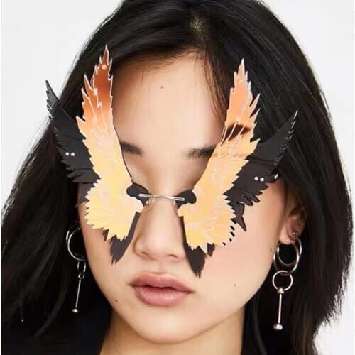 2020 New fashion Four wings Personality Domineering Sun Glasses Men and Women Party Decoration Glasses Street Fashion Trend Cool
