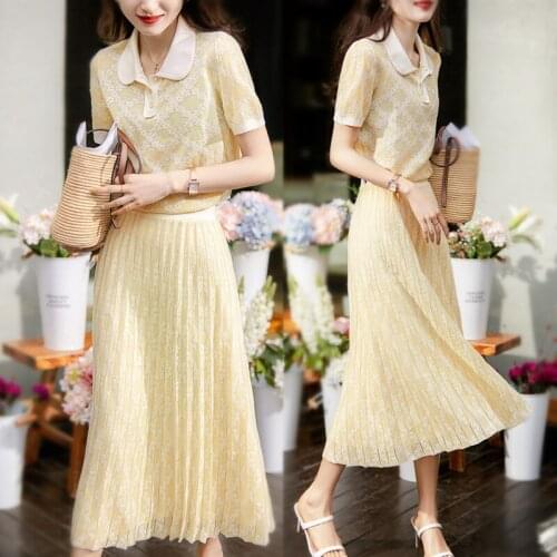 Two-Piece Knitting Skirt Suits French Gentle Wind Polo Collar Type Air Jacquard Elastic Waist Pleated Outfit Sweet Women Cloths