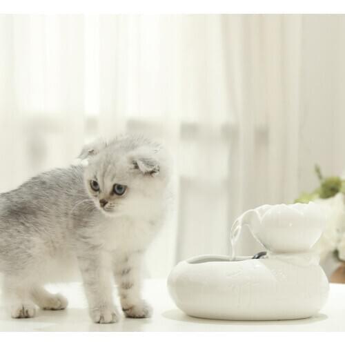 New Ceramic Drinking Fountain For Cats Dogs Drinking Bowl Automatic Cat Water Fountain Dispenser Pet Products Food Bowl Hot 2020