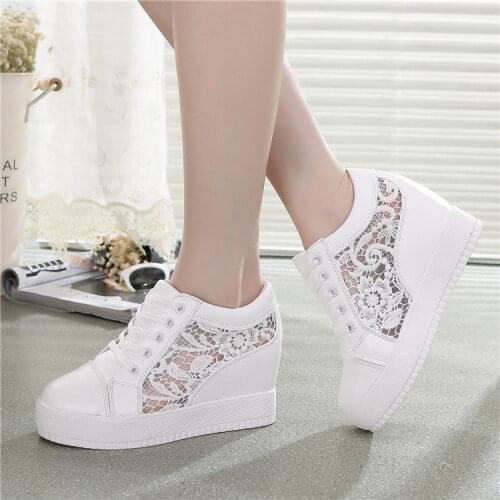 Fashion Breathable Women Platform Shoes Increased Lace Up Women Wedges White Shoes Casual Travel Womens Flat Shoes