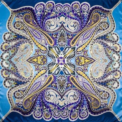 100% Silk Scarf Women Scarf Paisley Scarf Silk Bandana 2019 Hijab Hot Headscarf Print Middle Square Silk Scarf Wrap Lady Gift