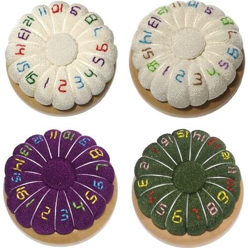 Needle Pin Cushion Pillow Needle Insertion DIY Craft Sewing Tool Sewing Pin Holder Organizer Magnetic Needle Suck Pincushions