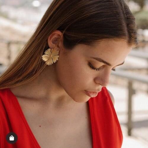 Tocona Bohemian Gold Color Big Flowers Stud Earring for Women Pretty Alloy Metal Fashion Jewelry Accessories pendient 17558
