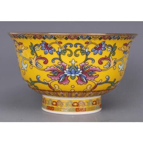 Qing Dynasty Qianlong Yellow Ground Pastel Enamel Pattern Bowl Antique Crafts Porcelain Household Chinese Antique Ornaments