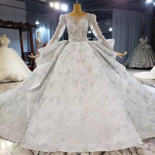New Designer Wedding Gown Gray Bridal Gown Luxurious Crystals Puffy Ball Gown Lace Appliques Bridal Dresses Two Styles Can Show