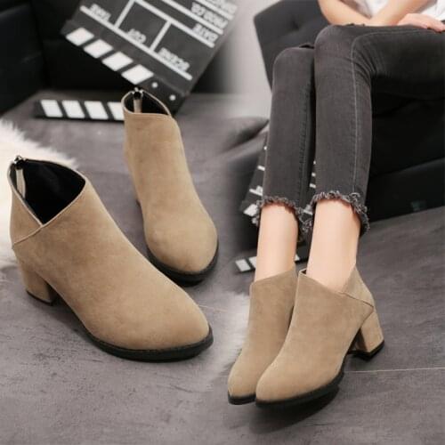 2021 Suede Boots Womens Pointed Square-Heeled Side Zipper Short-Tube Boots Belt Buckle High Heel British Style shoes