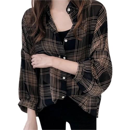 Autumn Plaid Shirts Women Batwing Sleeve Loose Chiffon Blouses Long Sleeve Turn-down Collar Fashion Shirt Coat camisas de mujer