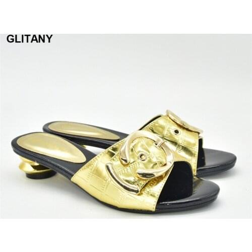 2021 New Slippers Womens Wedding Party Wedding Shoes for Women Bride Ladies Dress Shoes Slip on Low Heels Plus Size Party Pumps