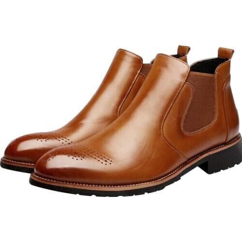 UVWP Men's Chelsea Boots