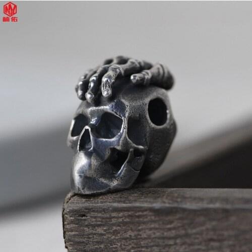EDC Knife Bead 1PCS Skull Bracelet Necklace Touching Skull Pendant