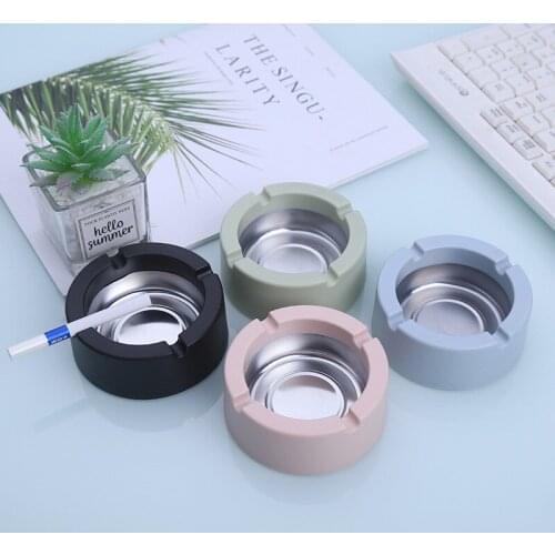 Nordic Style Living Room Bedroom Ashtray Trend Simple with Smooth Lines Ashtray Smoke Tray Portable Cigar Ashtray Ash Tray