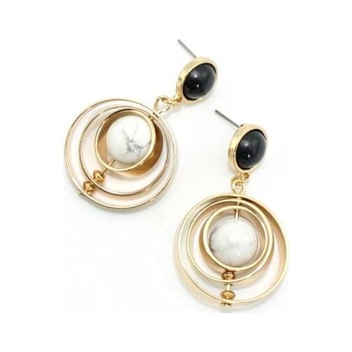 Bohemia Geometric 3 Concentric Circles Pendant Mix Black and White black Beads dangle Earrings for Women