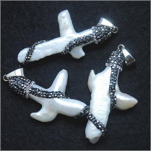 Natural cultured freshwater pearl pendants cross shape with rhinestone for women necklace making size 45x30mm fashion diy beads