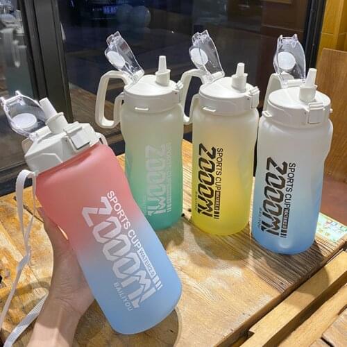 Large Capcity Water Bottle 2L Shaker Bottle with Handle Outdoor Fitness Running Gym Plastic Sports Bottles