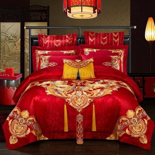 Luxury 4/6/10PCS Red Wedding Style Egyptian Cotton Bedding Set Gold Embroidery Duvet Cover Bed Sheet/Linen Bed Flag Pillowcases
