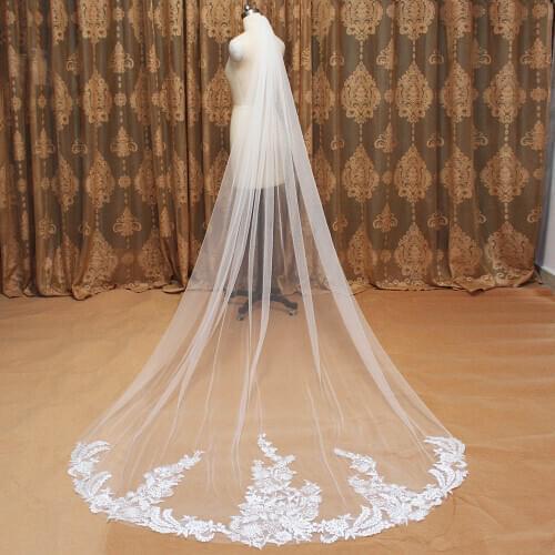 New Arrival Cathedral Wedding Veil with Lace Appliques Beautiful Flower Bridal Veil with Comb 3m/10ft Ivory Long Veil