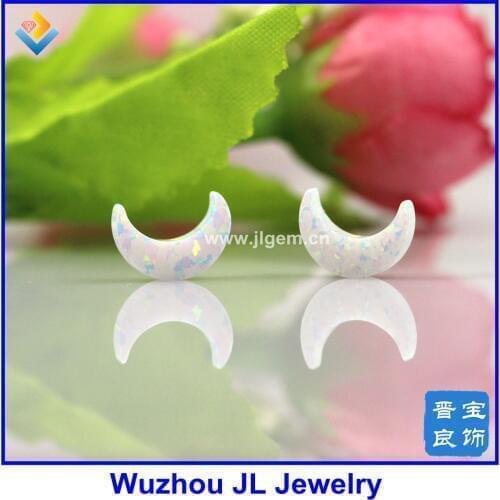 10Pcs/lot) 8x11mm Half Moon Pendant Fire White OP17 with side hole for necklace