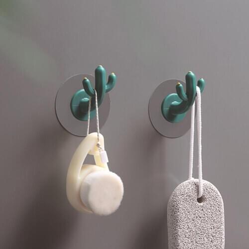 New 2Pcs Cactus Shape Clothes Hanger Adhesive Kitchen Wall Door Key Holder Hook Bathroom Storage Shelf