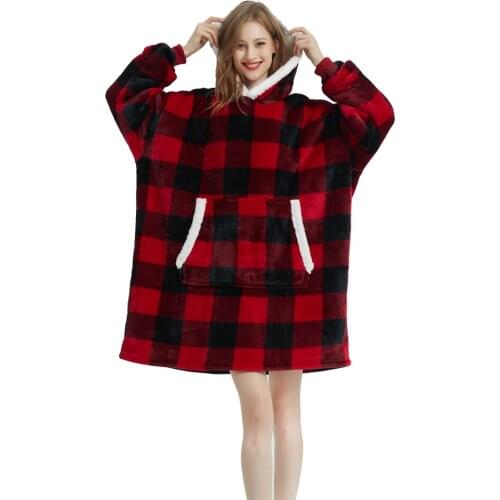 Winter Oversized Blanket Hoodie Soft Warm Thick Fleece Plush Pullover Bathrobe Blanket Sweatshirt Women Wearable Blankets