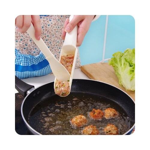 2pcs/ Set Meat Ball Maker Plastic Convenient Meat Ball Mold Home DIY Useful Meatball Fish Ball Set Free Shipping