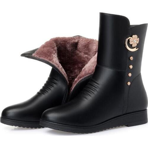 2021 New Metal Rhinestone Women Winter Shoes Fashion Boots Soft Comfort Genuine Leather Shoes Woman Warm Boots Women Snow Boots