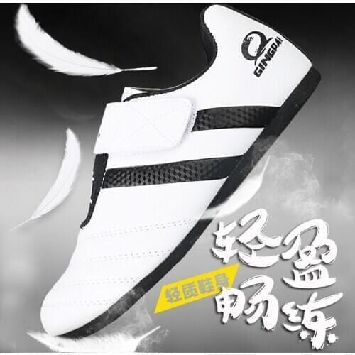 Breathable Taekwondo Shoes Karate Wrestling Martial Arts Shoes Woman Men Adults TeenagersChildren Soft Oxford Sole Sneakers
