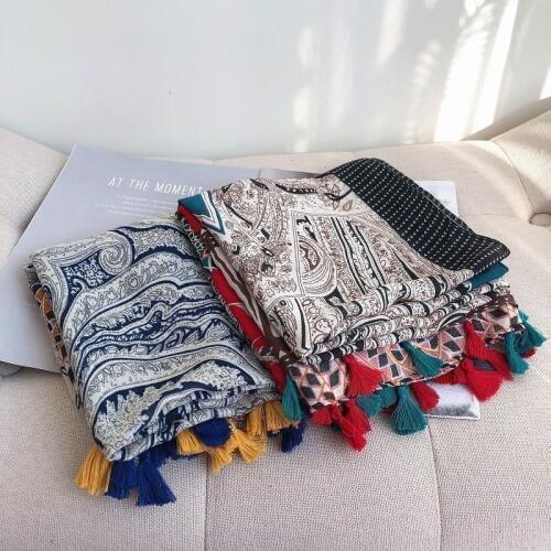 2019 Newest Cotton Vintage Flower Print Tassel Scarves Shawls Wrap Women Long Trendy Paisley Muffler Scarf Hijab Free Shipping