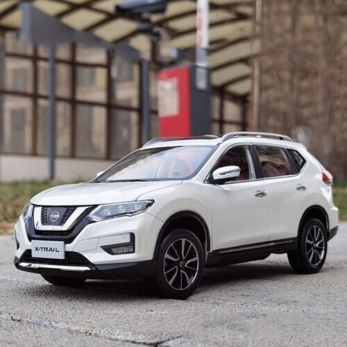 Diecast 1:18 Dongfeng Nissan X-TRAIL 2018 SUV Alloy Car Model Collection Decoration Souvenir Ornaments Vehicle Toy Display Gift