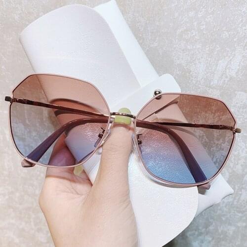 DYTYMJ Vintage Metal Frame Sunglasses Women 2021 Luxury Brand Oversized Sun Glasses Women Vintage Gradient Mirrror Shades Women