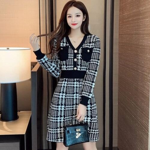 New Fashion Autumn Winter Dress Women Elegant Vintage Plaid Dresses Ladies Runway Plus Size A-Line Knitting Sweater Dress