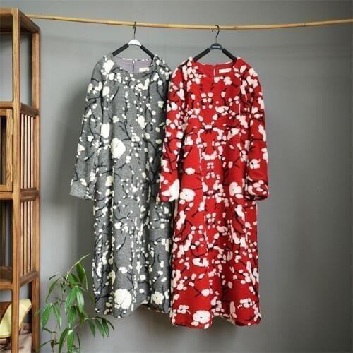 SCUWLINEN 2020 Winter Dresses Women Vintage Plum Blossom Jacquard Loose Thick Warm Wool Christmas Dress Long Cozy Parka S713