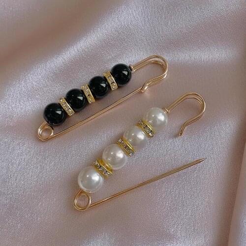 Brooch Set Big Beads Fashion Clothing Brooches for Women Pearl Lapel Pin Sweater Dress Brooch Pins Badge Buckle Accessories