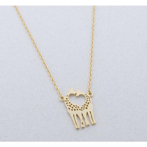 Daisies (10pcs/lot) Pendant Necklace cute Loving Giraffes sweet Jewelry tiny little animal gift wedding For Girl Women