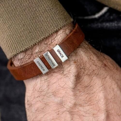 Ginger Snap White Bracelets