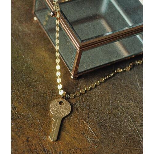 GULCE DERELI, KEY SYMBOL CHARM NECKLACE, CHARM NECKLACE, NEW PRODUCT, GIFT BOX, GOLD/SILVER PLATED