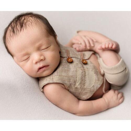 Newborn Photography Props Accessories Little Gentleman Baby Boy Photography costume Baby Photo Props Infant Plaid Vest+Pants Set